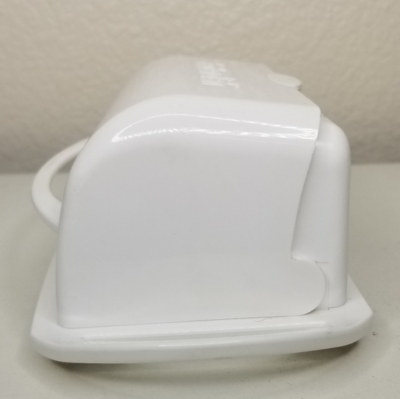 Kitchen Concepts Better Dish 1/4lbs Butter Dish Food Storage Butter Keeper White - Picture 4 of 8